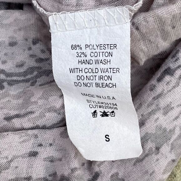 American Age Gray & Black Parish Graphic Cropped Short Sleeve Tee. Small. VGUC - Picture 4 of 4